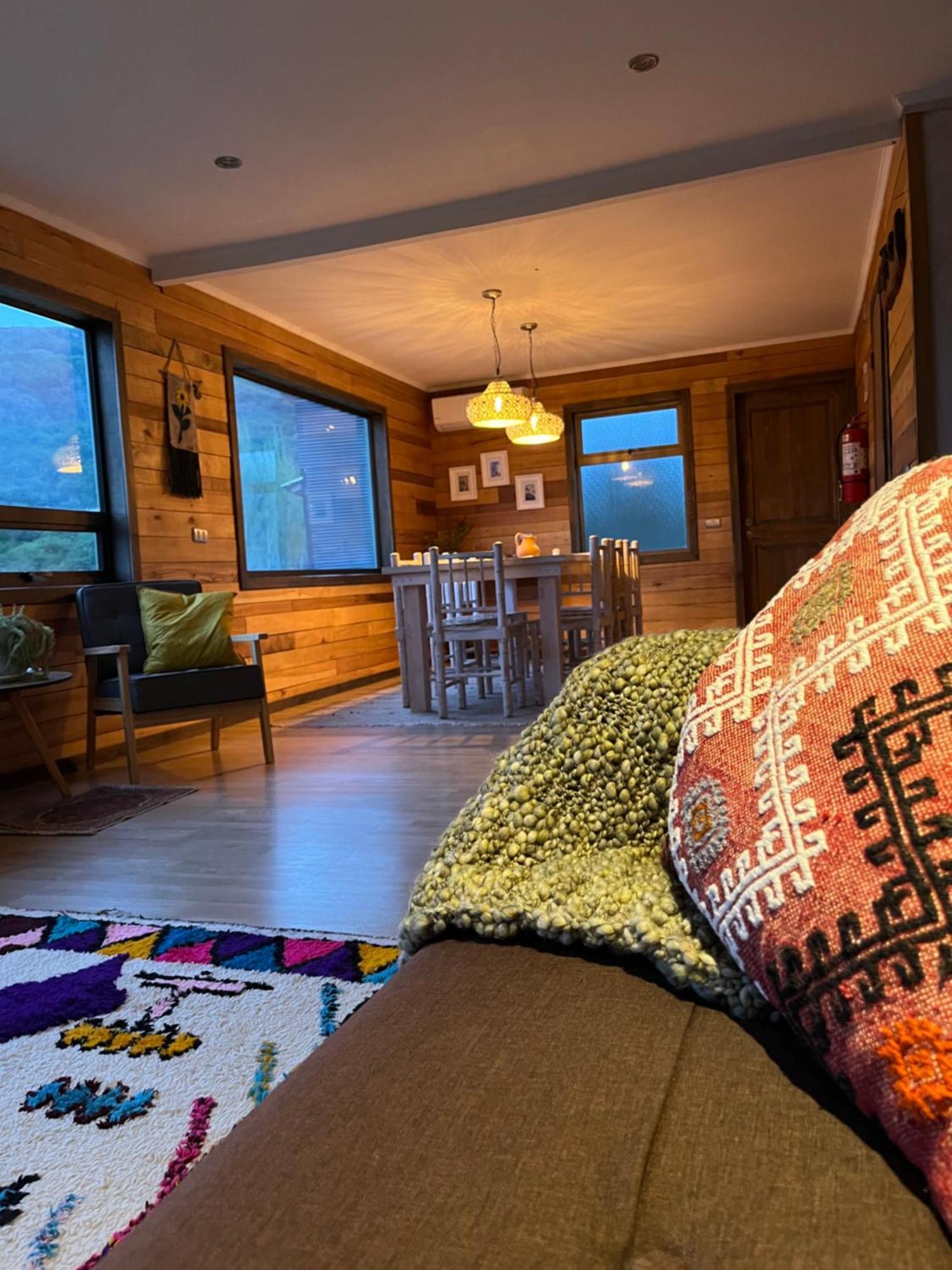 ויה סרו קסטיו B&B Y Cabanas Cerro Castillo מראה חיצוני תמונה