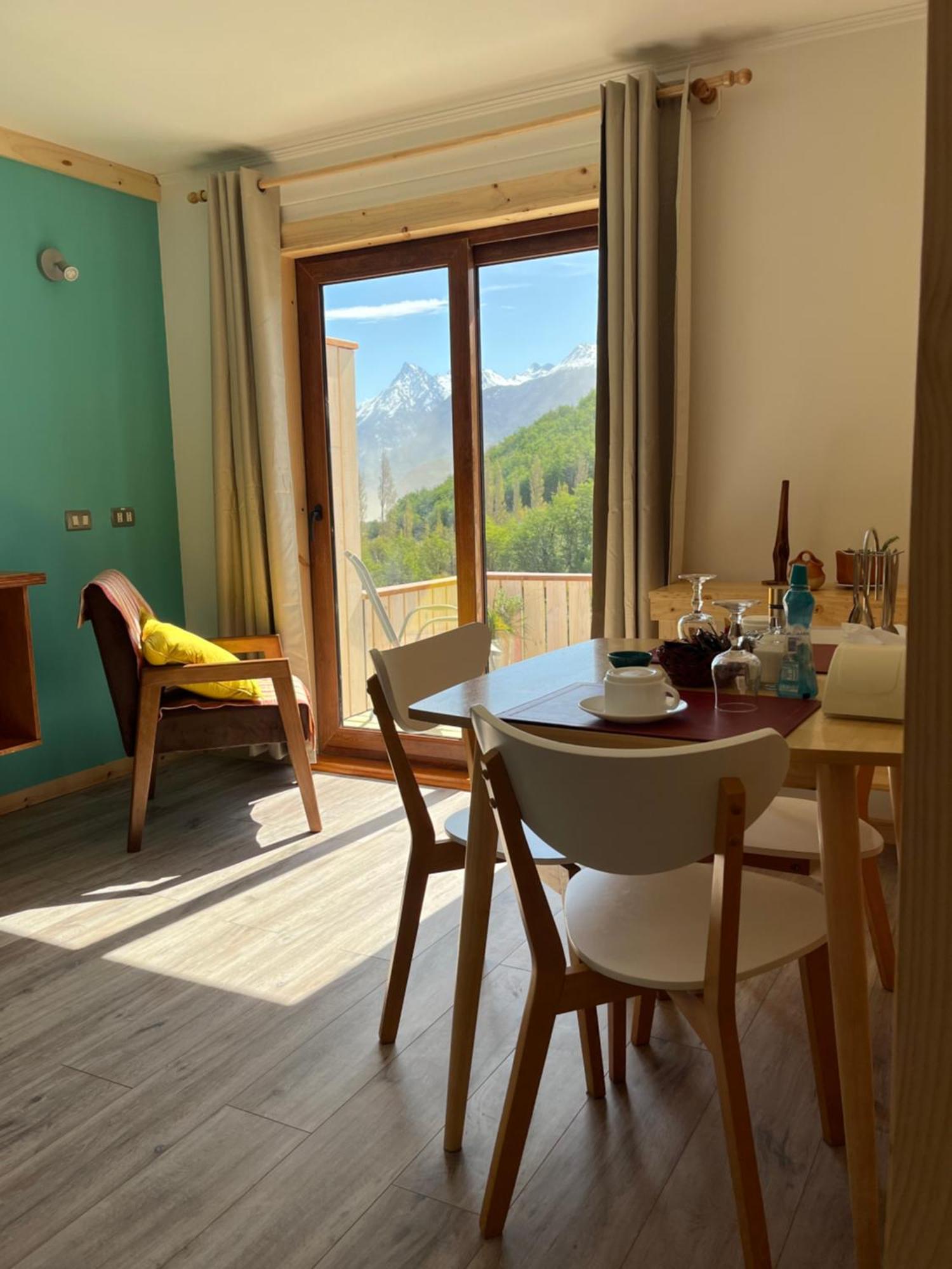 ויה סרו קסטיו B&B Y Cabanas Cerro Castillo מראה חיצוני תמונה