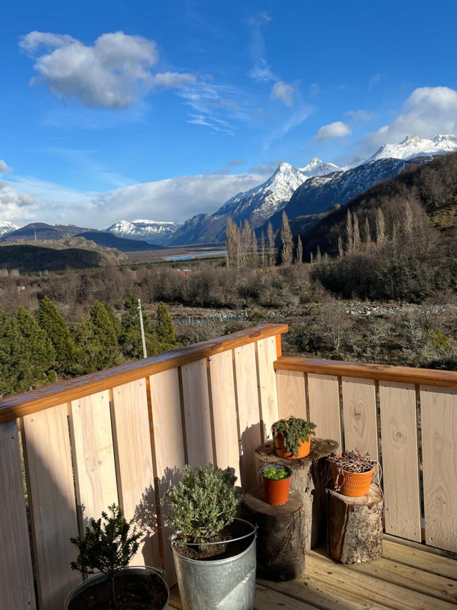 ויה סרו קסטיו B&B Y Cabanas Cerro Castillo מראה חיצוני תמונה